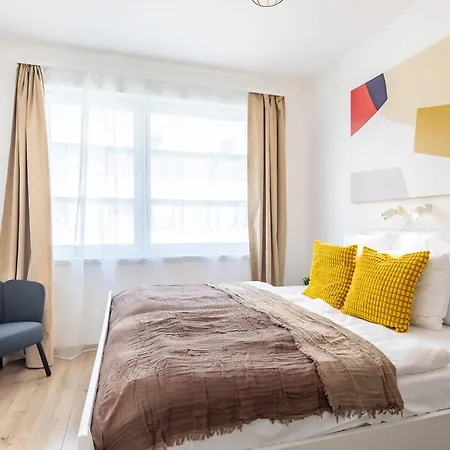 - Balcony Stylish - Bright - Comfortable
