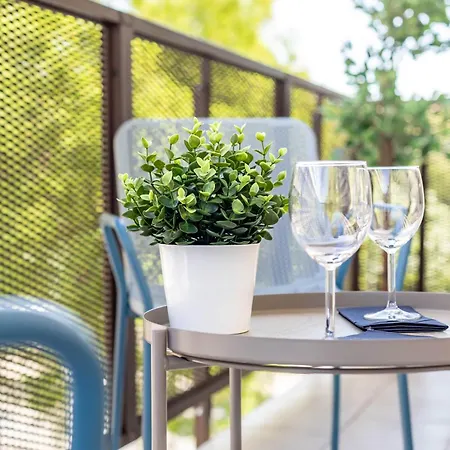 - Balcony Stylish - Bright - Comfortable Lejlighed Budapest