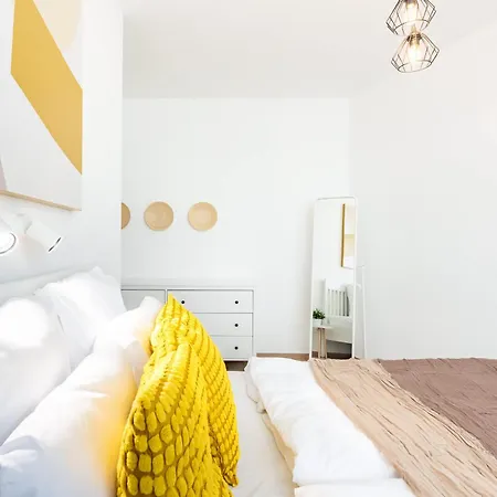 - Balcony Stylish - Bright - Comfortable ブダペスト