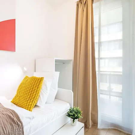 Lejlighed - Balcony Stylish - Bright - Comfortable *